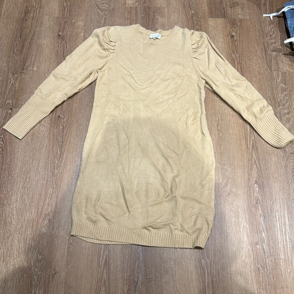 WAYF sweater dress in medium size